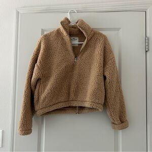 Hollister teddy bear half zip sweater